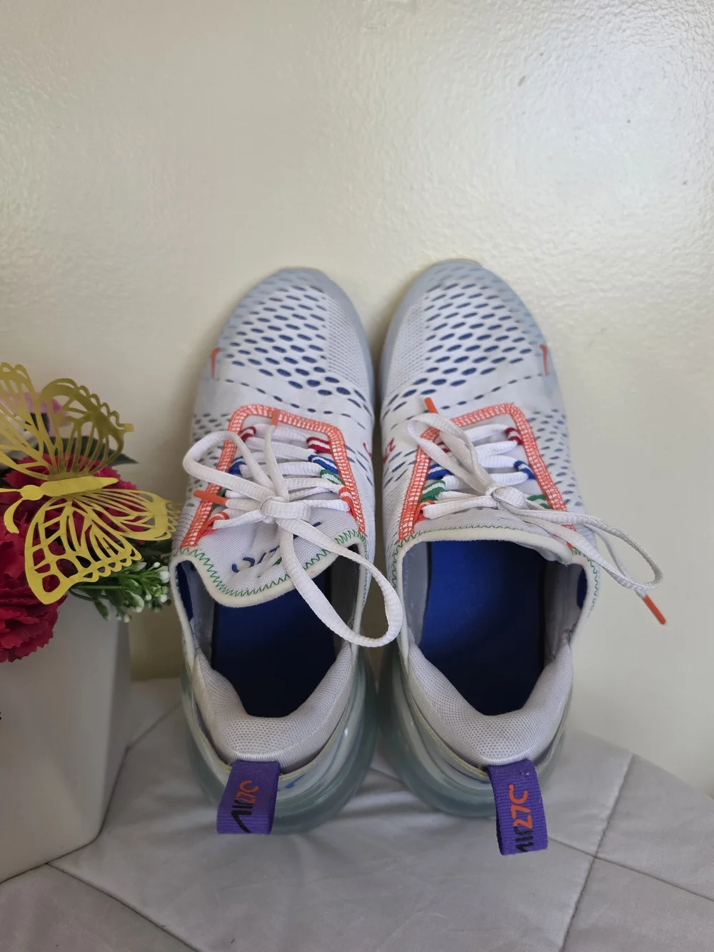 Nike Air Max 270 White Multi-Color Big Kids Size 6.5Y